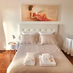 Prázdninový dům Sunset Chateau -piscina Aquecida, Vista Mar *
